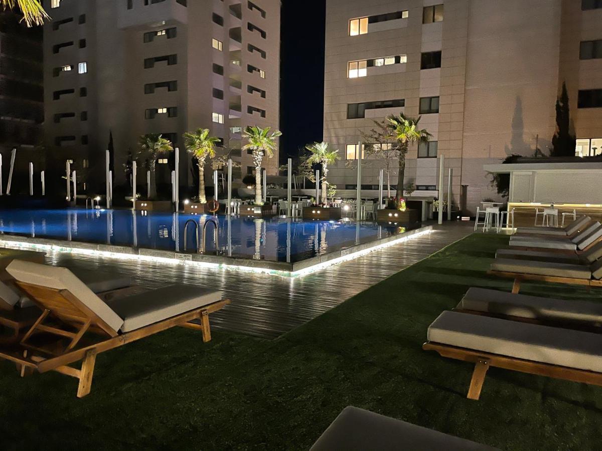 Olympic Residence Deluxe Apartments Limassol Exteriör bild