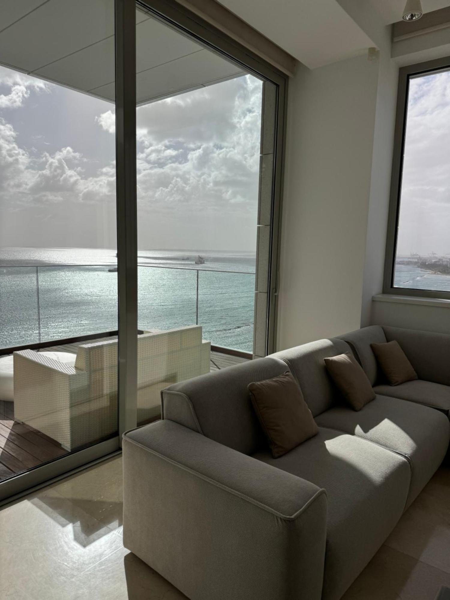 Olympic Residence Deluxe Apartments Limassol Exteriör bild